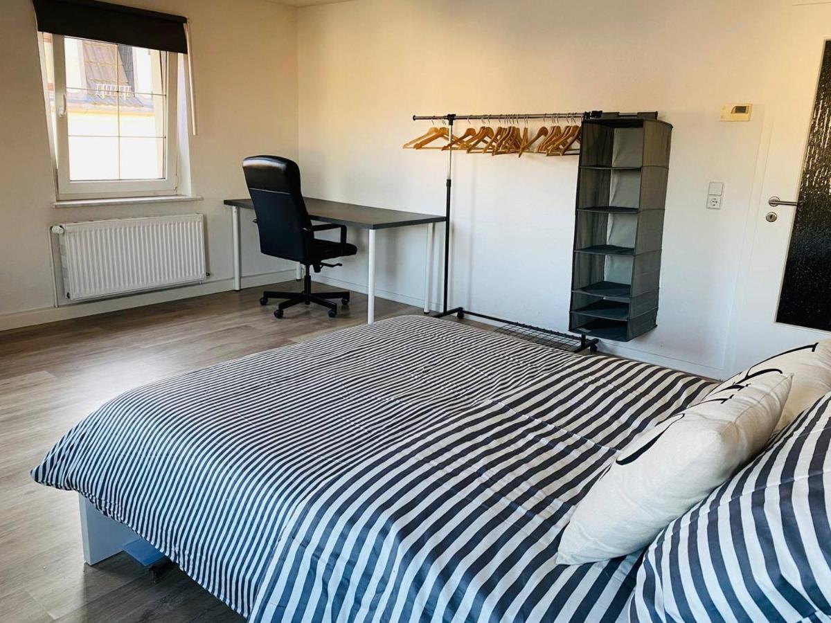 Xxl Ruhiges Sofa Freital Am Fluss Dresden Exterior foto